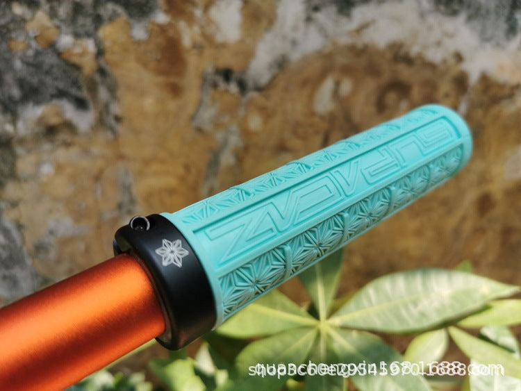 Cross-border wholesale Supacaz chrysanthemum handle set mountain bike silicone handle set off-road single lock shock-absorbing non-slip handle