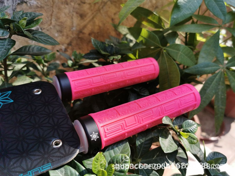 Cross-border wholesale Supacaz chrysanthemum handle set mountain bike silicone handle set off-road single lock shock-absorbing non-slip handle