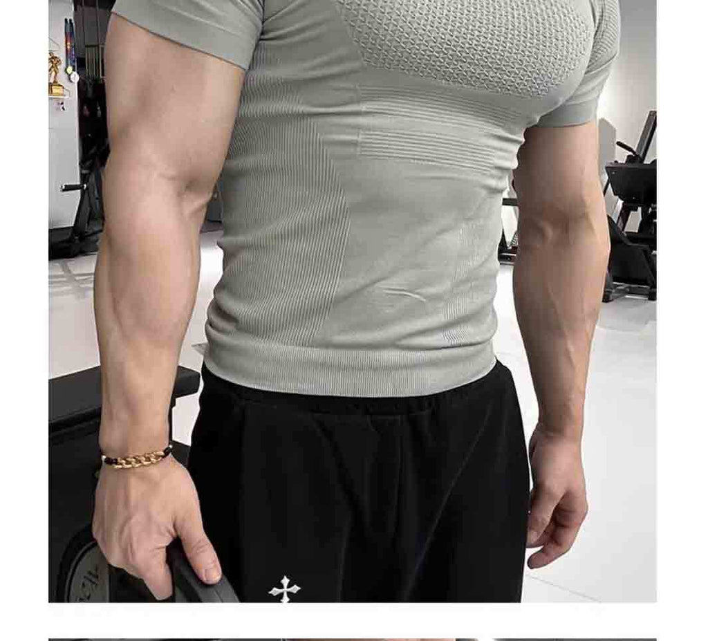 Summer Professional Fitness Wear Seamless Short-Sleeved Sports Men's Running Training Compression Tight-Fitting Outdoor Tops Quick-Drying T-Shirts