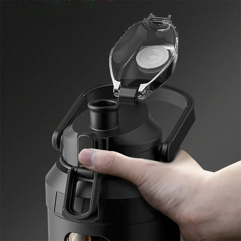 Large Capacity 2L Water Bottle Glass Bottle with Removable Straw, High Borosilicate Glass Water Bottle with Carry Handle for Gym